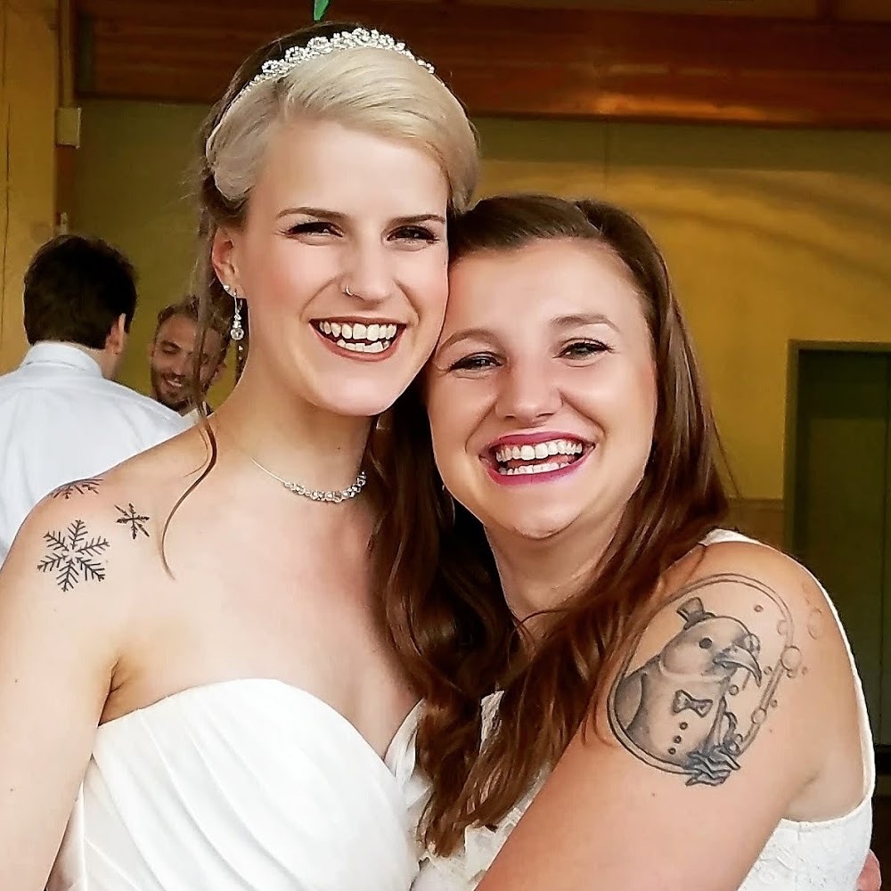 Meet your Posher, Arielle